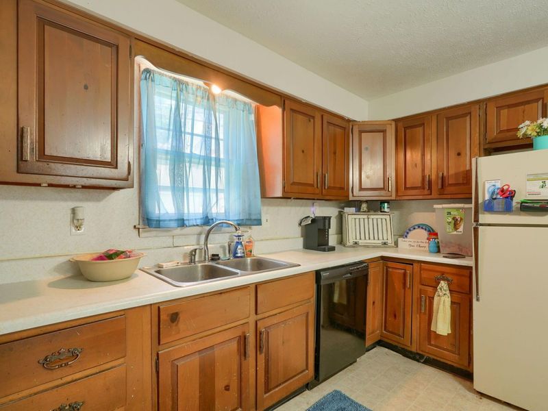 124 Wyandotte Street , Lancaster, OH 43130 Photo 10