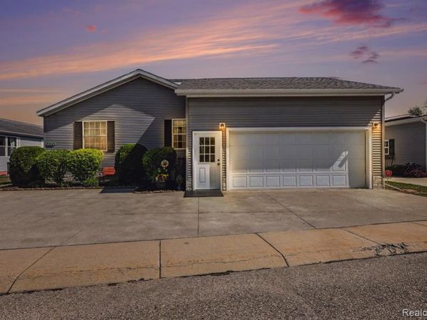 6175 S Branch Lane, Kimball Twp, MI 48074