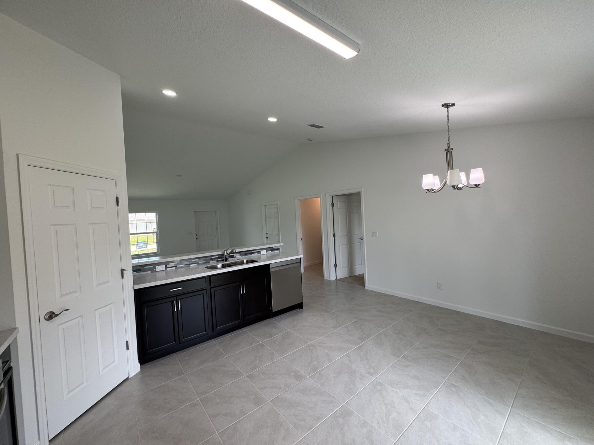 532 SW Buswell Avenue, Port Saint Lucie, FL 34983 Photo