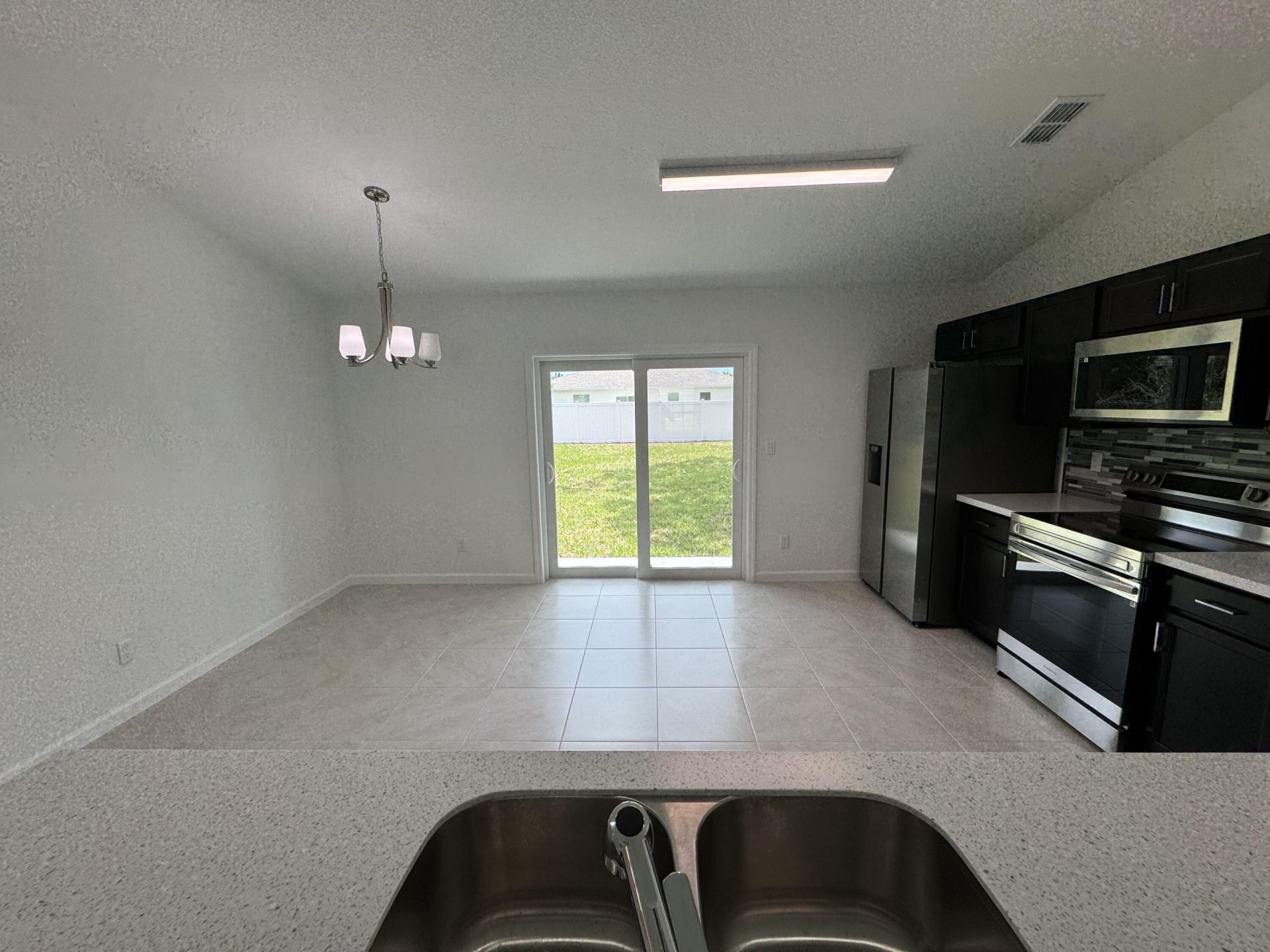 532 SW Buswell Avenue, Port Saint Lucie, FL 34983 Photo