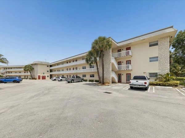 4411 NW 16th Street, Unit Apt 206, Lauderhill, FL 33313