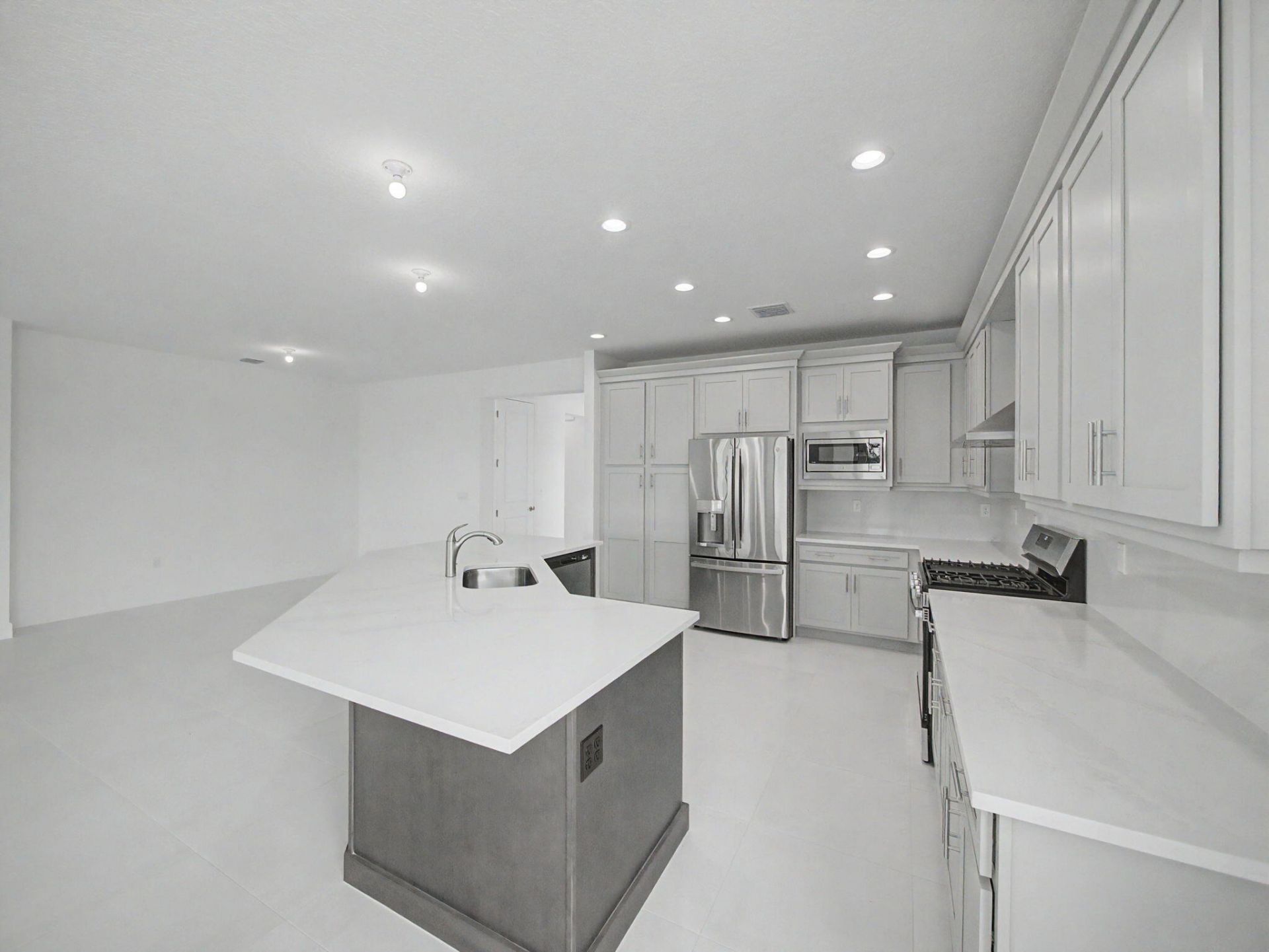 12516 SW Compass Point Drive, Port Saint Lucie, FL 34987 Photo