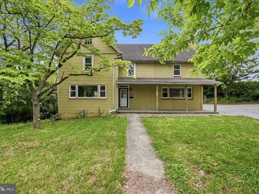 100 W CENTRAL AVENUE, PAOLI, PA 19301
