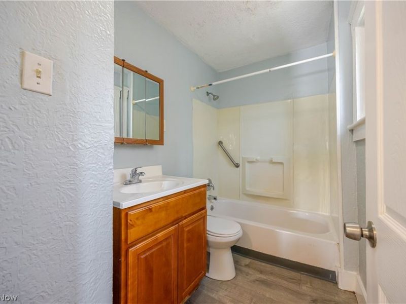 1516 E 86th Street, Cleveland, OH 44106 Photo 21