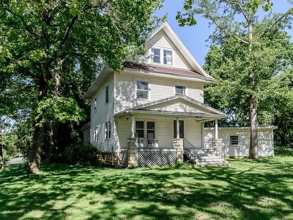 820 Union Street, Oskaloosa, KS 66066
