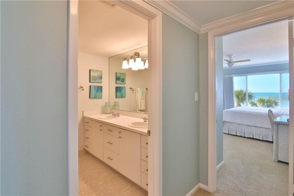 100 Sands Point Road , Unit 317, Longboat Key, FL 34228 Photo