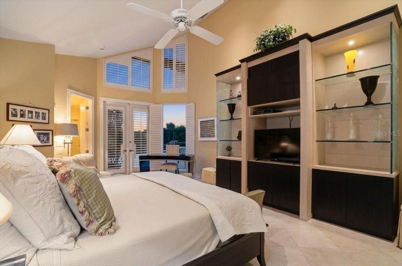 3620 Fair Oaks Place, Longboat Key, FL 34228 Photo