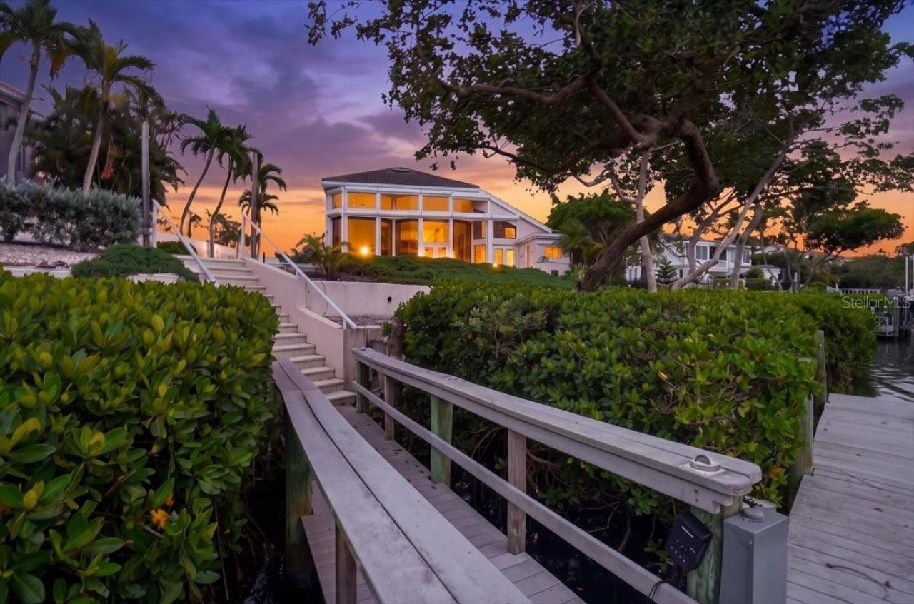 3620 Fair Oaks Place, Longboat Key, FL 34228 Photo