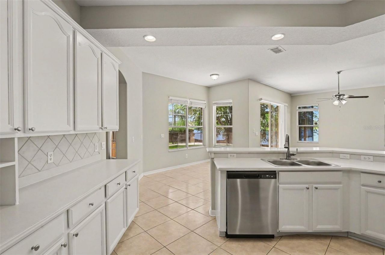 1756 Crown Hill Boulevard, Orlando, FL 32828 Photo