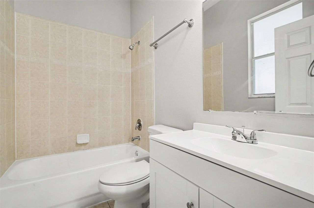 1756 Crown Hill Boulevard, Orlando, FL 32828 Photo