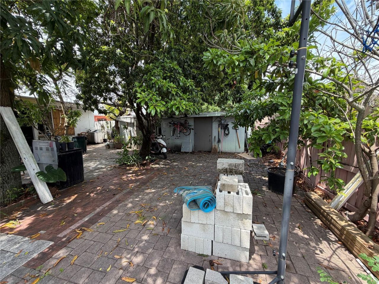 445 E 43rd Street, Hialeah, FL 33013 Photo
