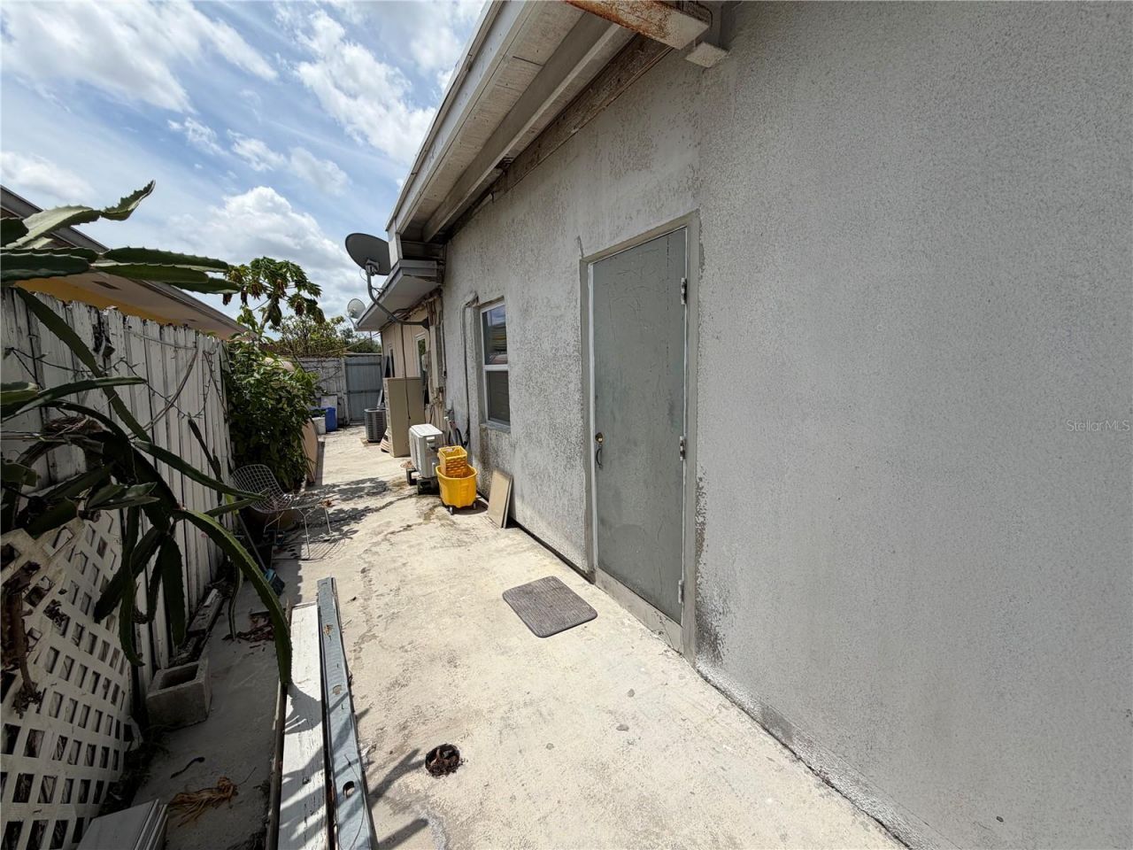 445 E 43rd Street, Hialeah, FL 33013 Photo
