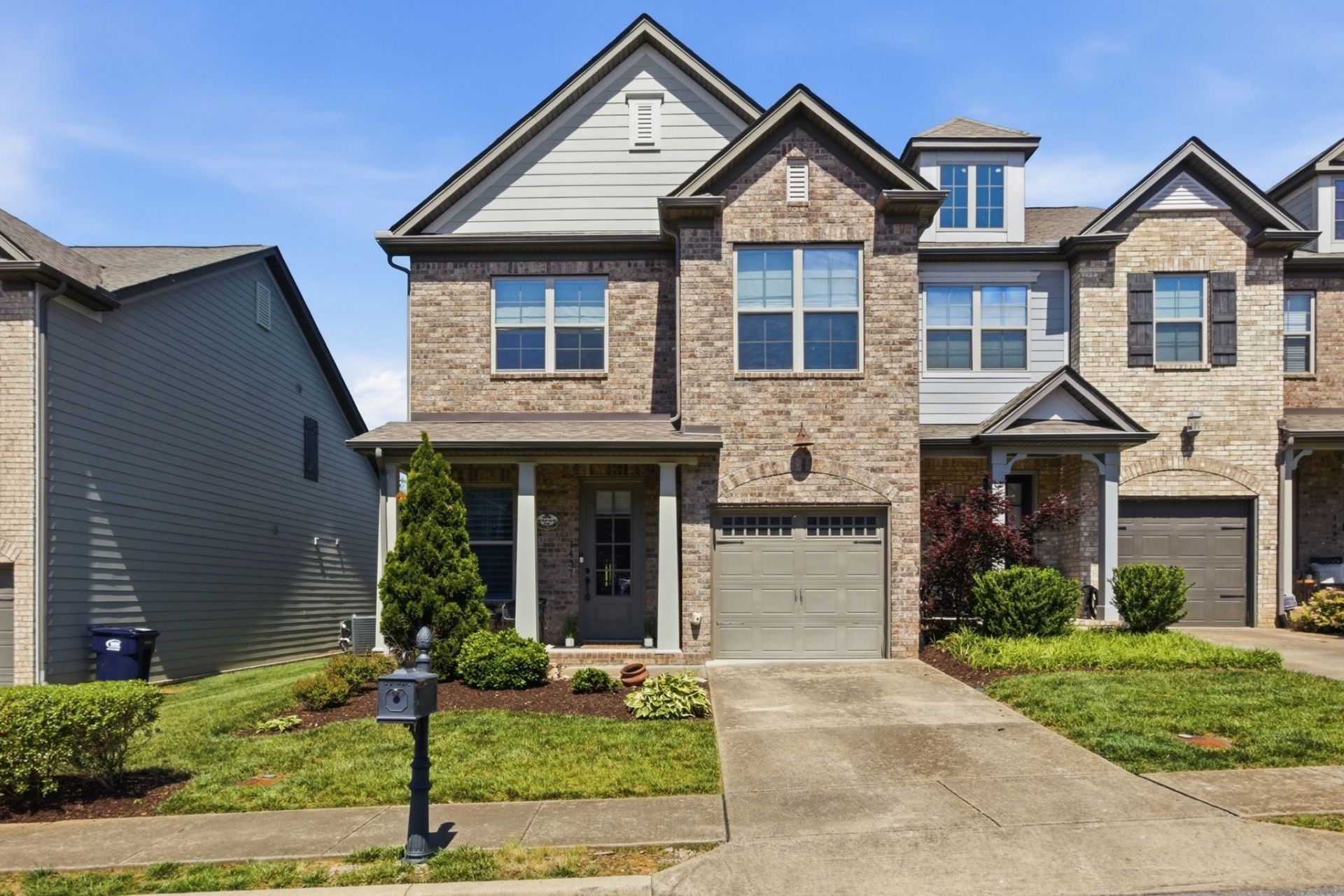1437 Channing Dr, Thompsons Station, TN 37179 Main Photo