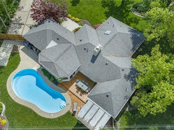 5515 Paddington Road, Washington TWP, OH 45459