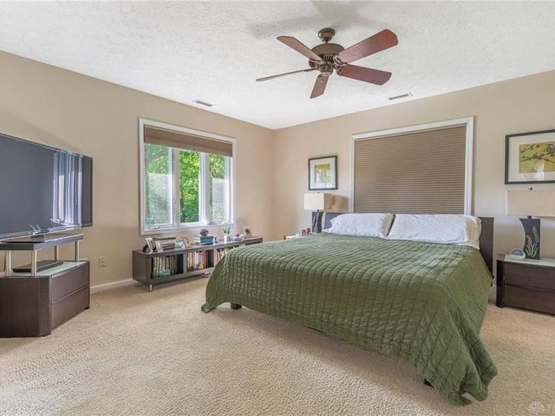 5515 Paddington Road, Washington Township, OH 45459 Photo 19