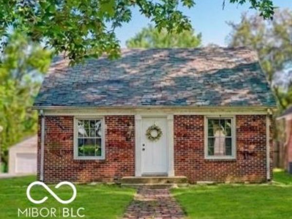 1230 Kessler Boulevard East Drive, Indianapolis, IN 46220