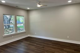 2553 Taylor Street photo 4