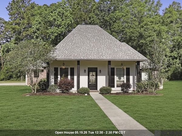 29407 Preston Pointe Dr, Livingston, LA 70754