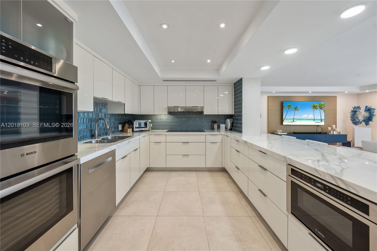 3 Grove Isle Dr, Unit C410, Miami, FL 33133 Photo