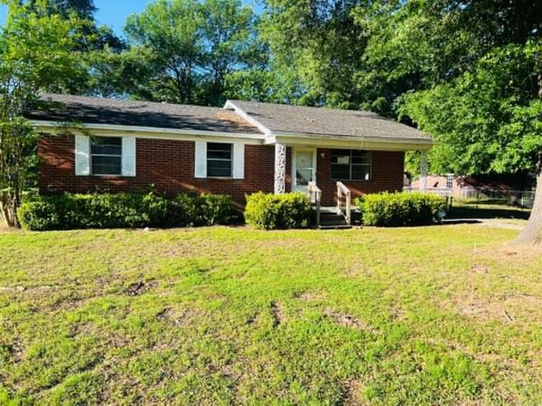 907 Fisher Street, Beebe, AR 72012