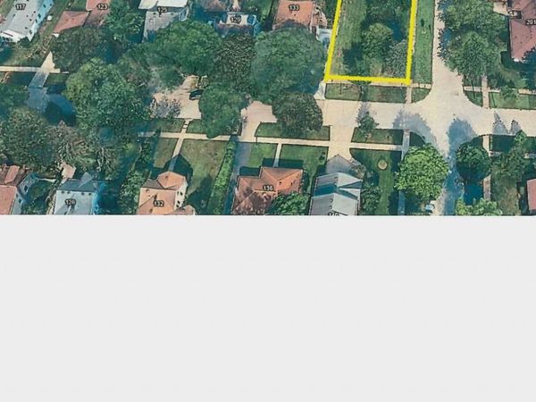 139 S Adams Street , Westmont, IL 60559