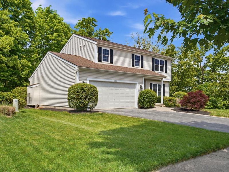 696 Tree Bend Court, Westerville, OH 43082 Photo 2