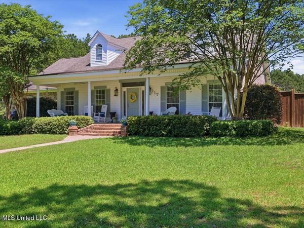 117 Wisteria Hill Drive, Flowood, MS 39232