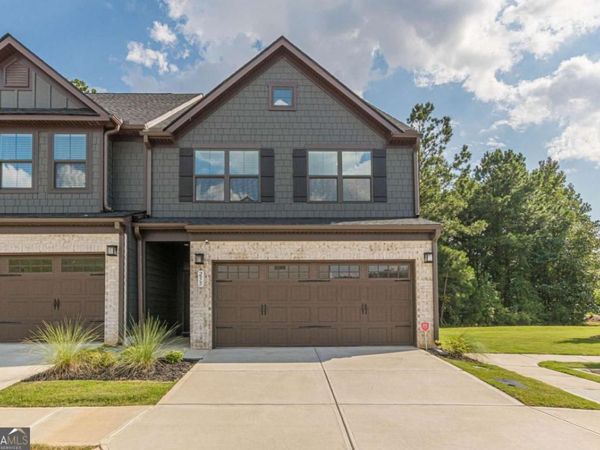 255 Climbing Ivy Circle, Fayetteville, GA 30214