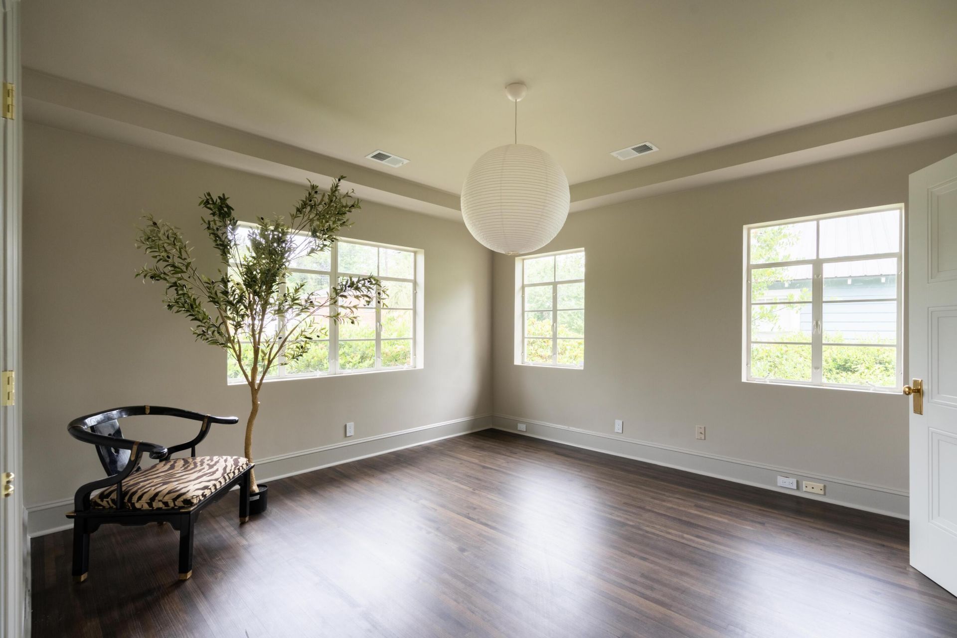 924 Ashley Avenue Photo 34