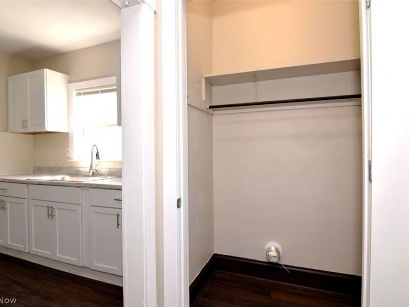 425 East 120th Street, Cleveland, OH 44108 Photo 13
