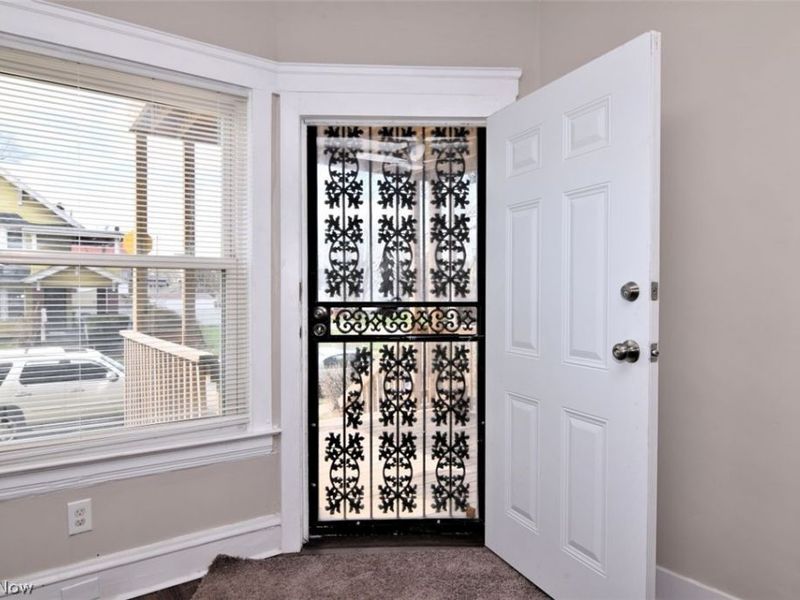 425 East 120th Street, Cleveland, OH 44108 Photo 5