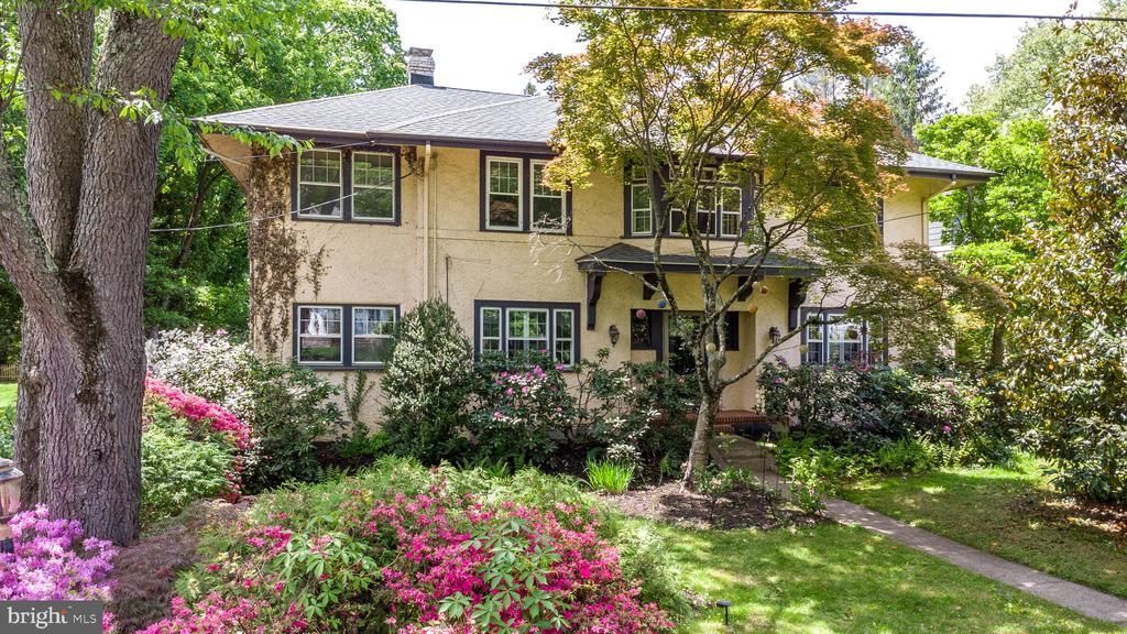 825 HIGHLAND AVENUE, MORRISVILLE, PA 19067