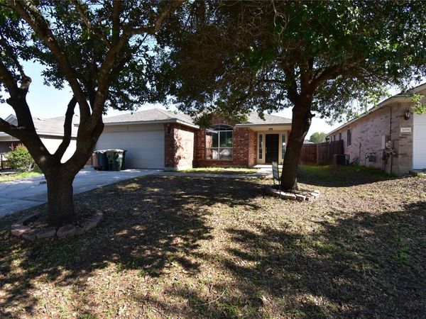 1004 Grey Castle DR , Pflugerville, TX 78660