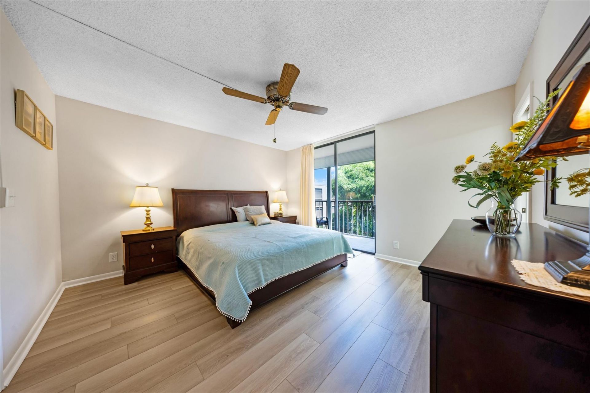 5250 Las Verdes Circle, Unit 317, Delray Beach, FL 33484 Photo