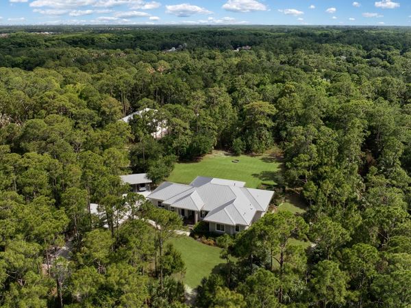 9010 Valley Oak Place, Jupiter, FL 33478