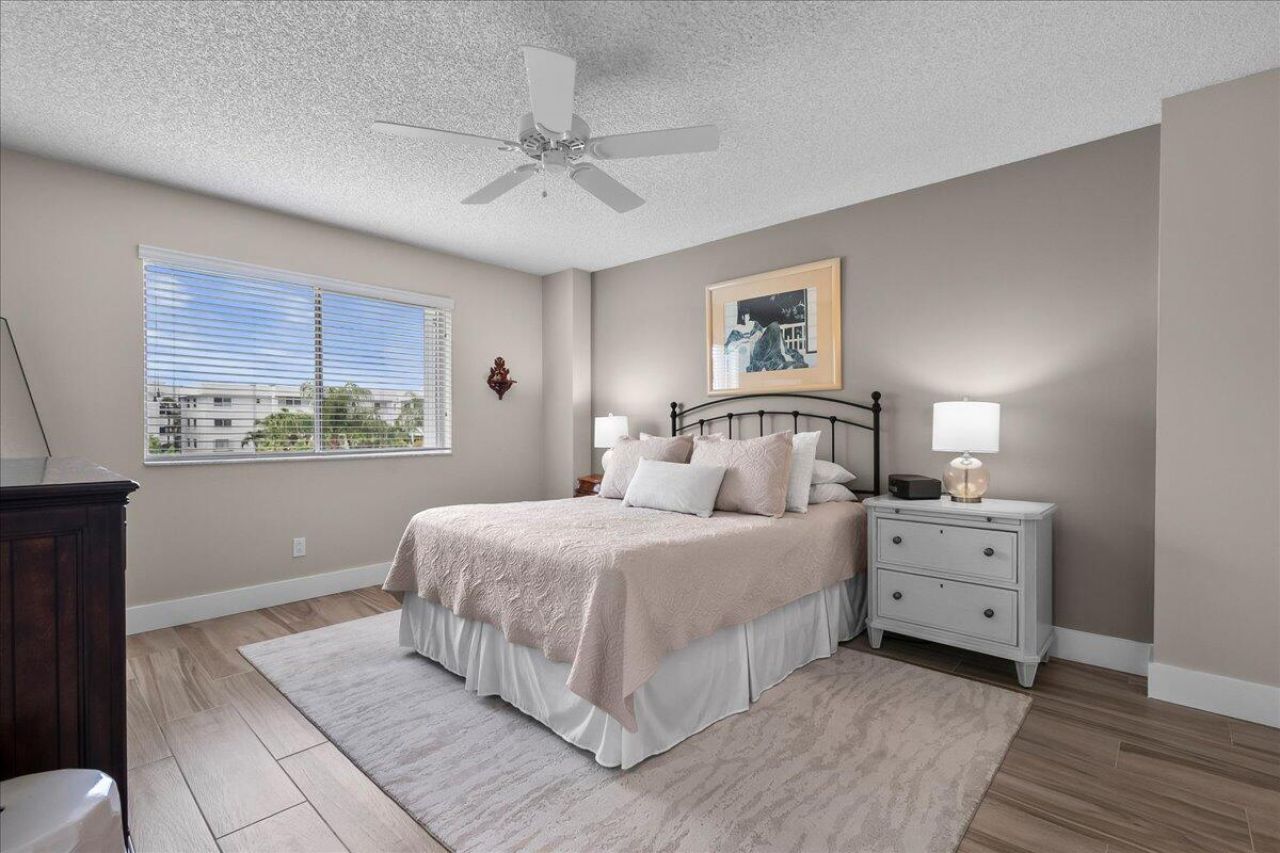 6698 10th Avenue N, Unit 305, Lake Worth, FL 33461 Photo