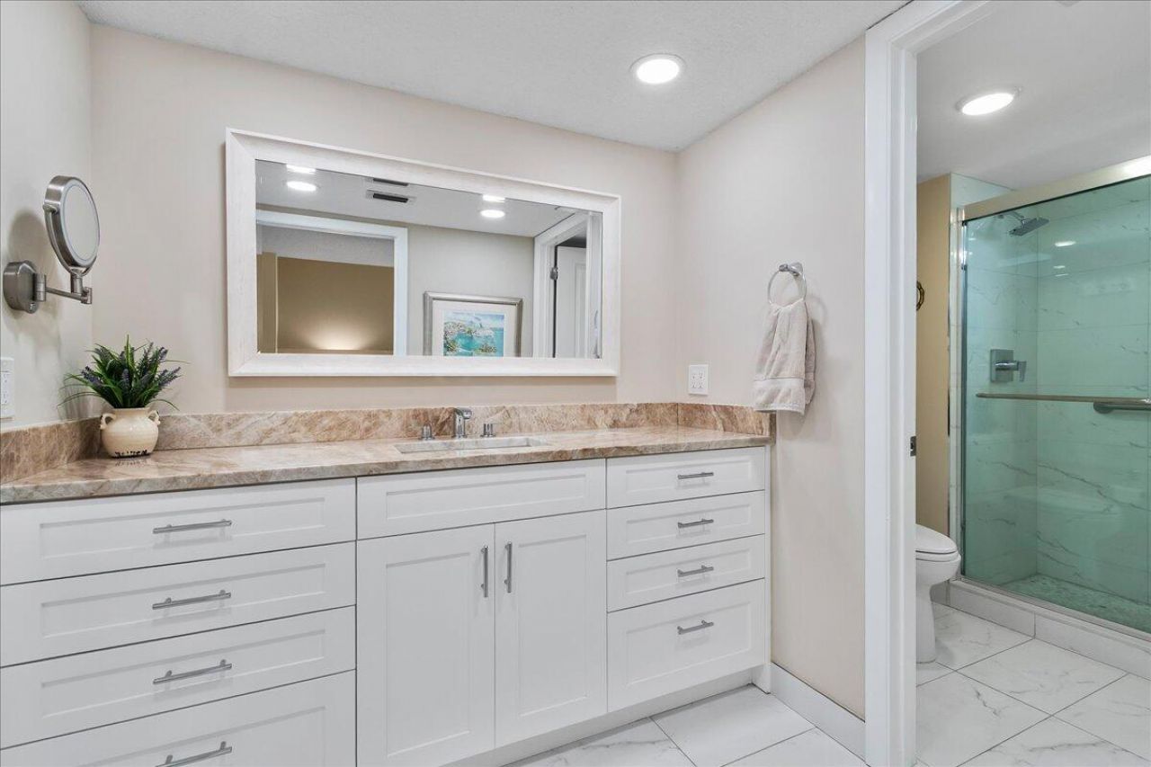 6698 10th Avenue N, Unit 305, Lake Worth, FL 33461 Photo