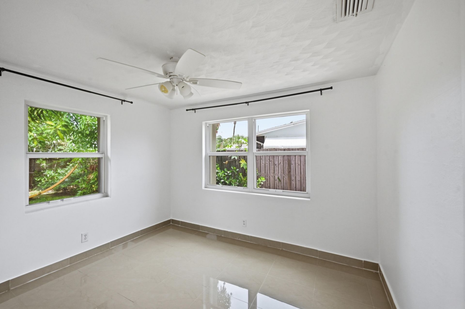 941 NE 23rd Court, Pompano Beach, FL 33064 Photo