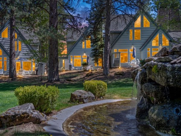 57050 Peppermill Circle, Unit 27, Sunriver, OR 97707
