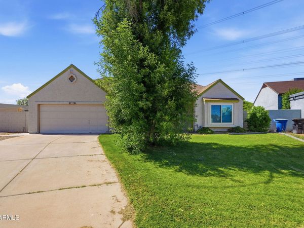 1502 E DIVOT Drive, Tempe, AZ 85283