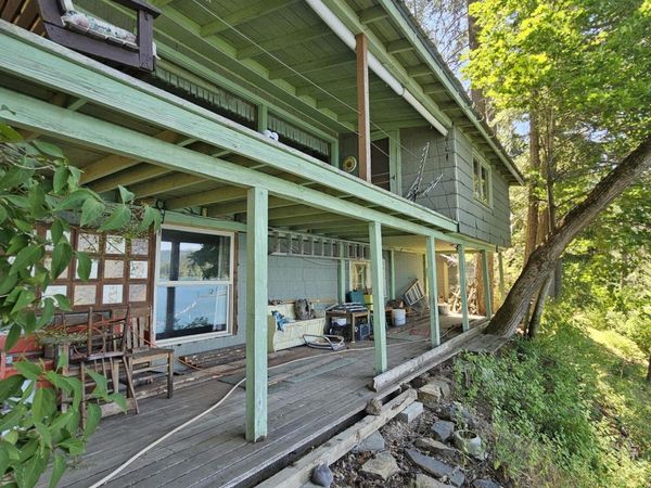 300 Rocky Point Loop RD , Plummer, ID 83851