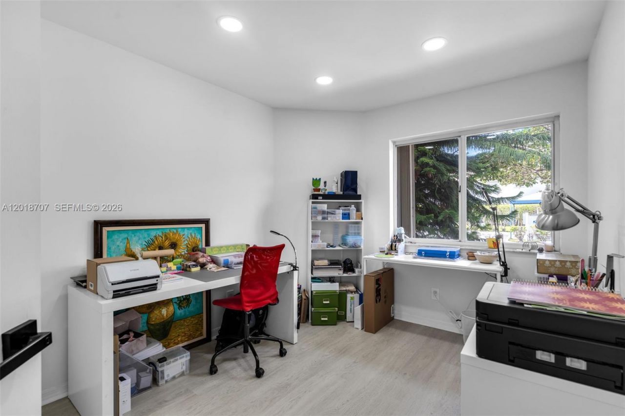 20869 NW 4th St , Pembroke Pines, FL 33029 Photo