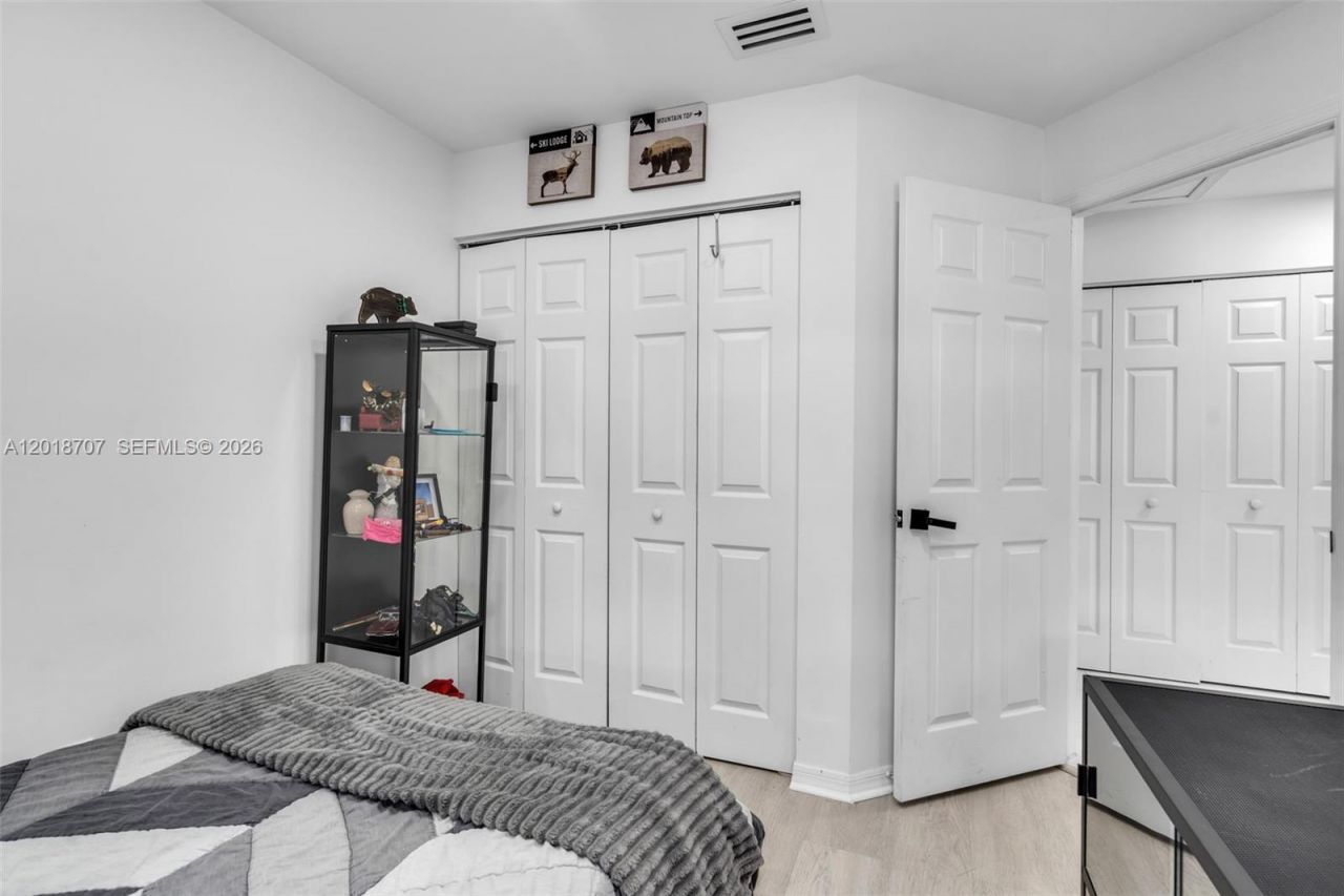20869 NW 4th St , Pembroke Pines, FL 33029 Photo