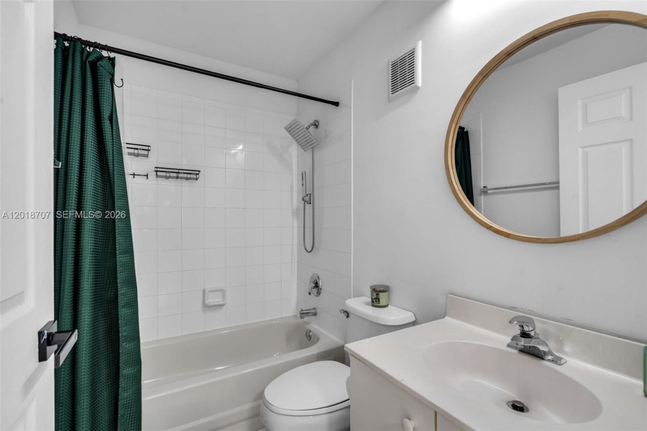 20869 NW 4th St , Pembroke Pines, FL 33029 Photo