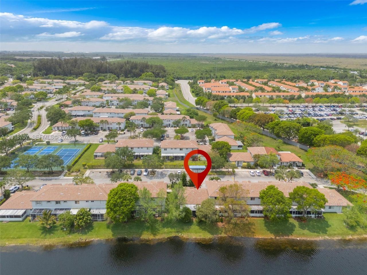 20869 NW 4th St , Pembroke Pines, FL 33029 Photo