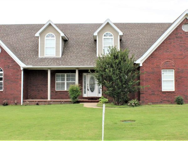 623 ELIZABETH DR, Atoka, TN 38004