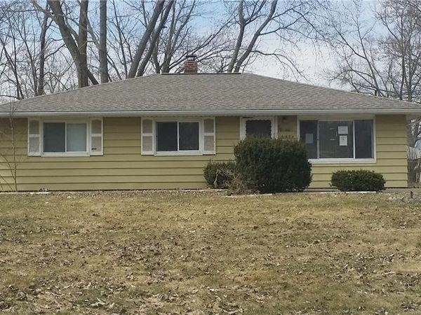 6574 Burton Drive , Brook Park, OH 44142