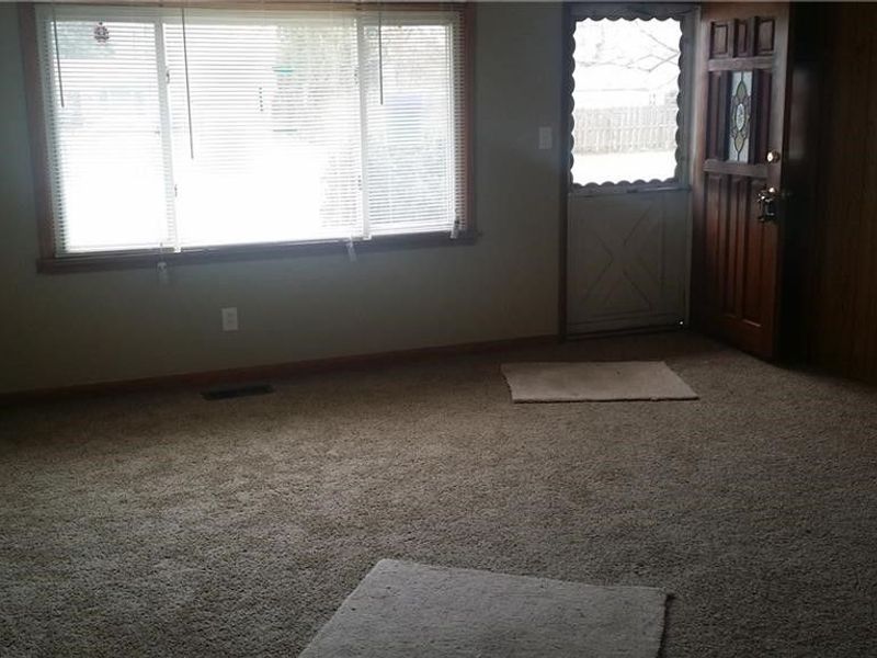 6574 Burton Drive, Brook Park, OH 44142 Photo 3
