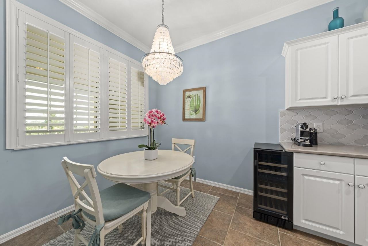 20071 Sanibel View Cir, Unit 301, Fort Myers, FL 33908 Photo
