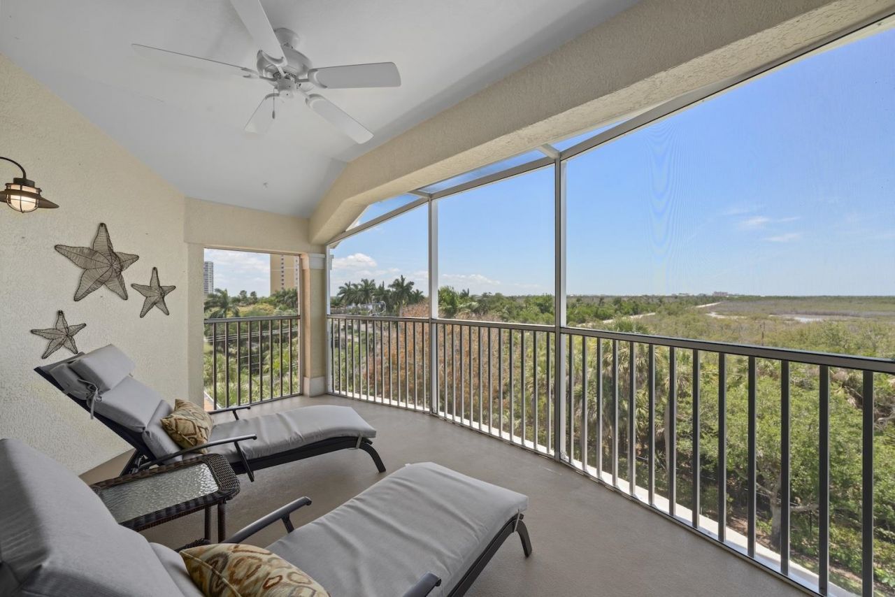 20071 Sanibel View Cir, Unit 301, Fort Myers, FL 33908 Photo